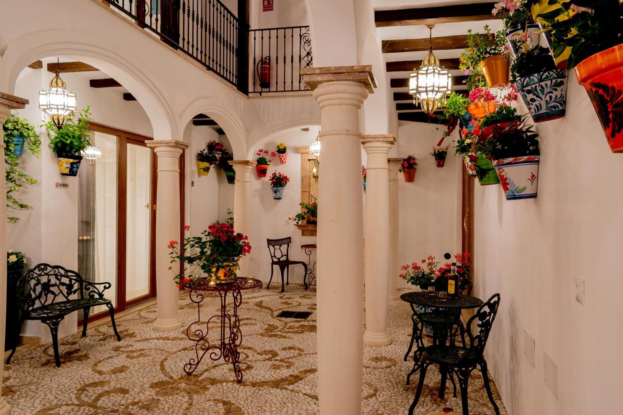 Casa Del Patio - Boutique Apartments (Adults Only) Эстепона Экстерьер фото