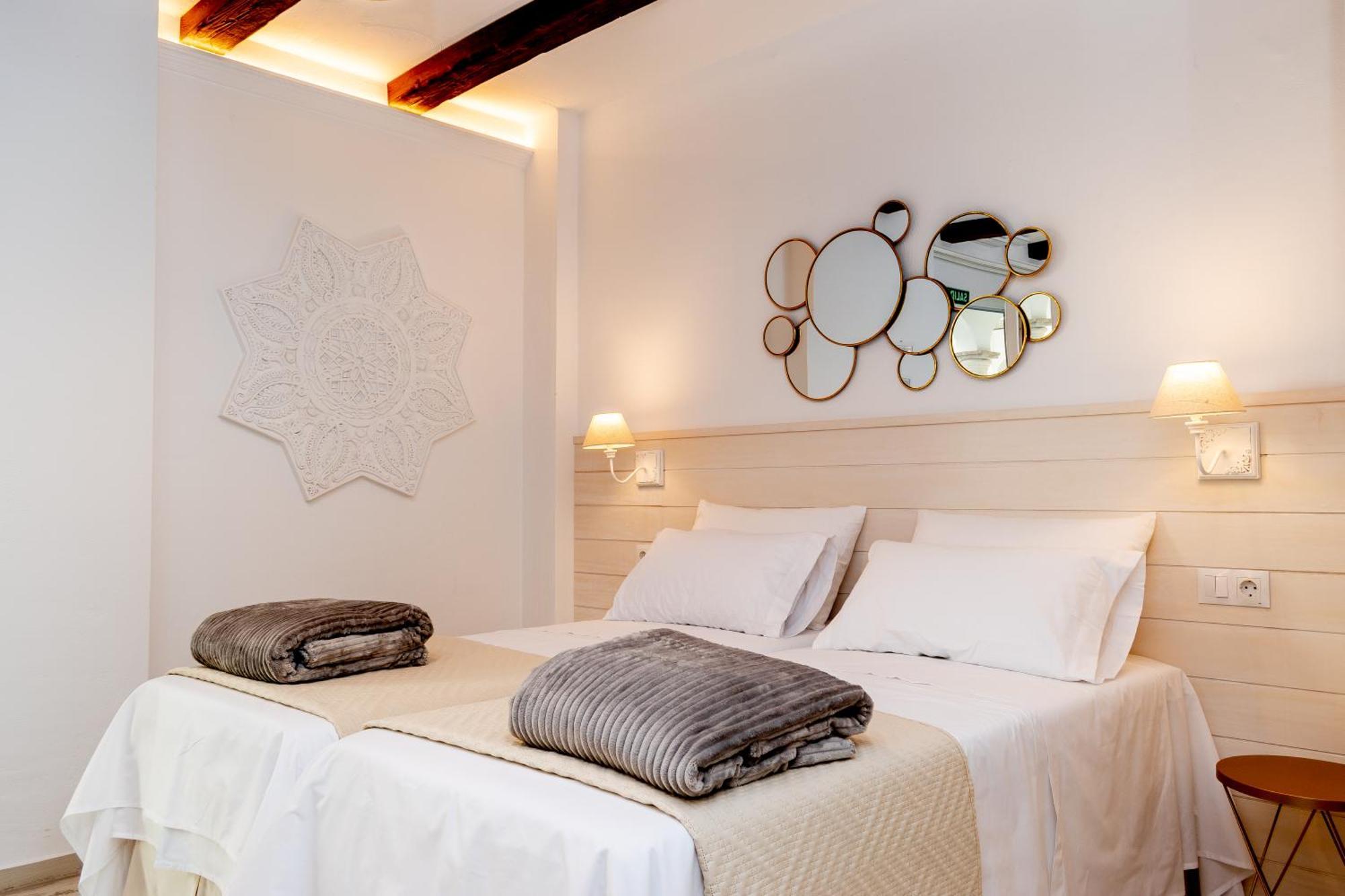 Casa Del Patio - Boutique Apartments (Adults Only) Эстепона Экстерьер фото